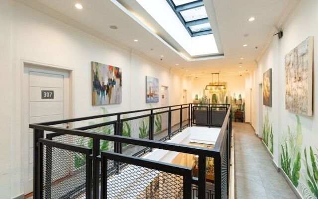 De Natio Guest House Jalan Gaharu by RedDoorz