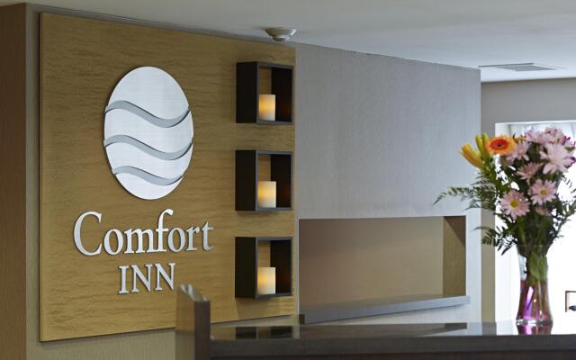 Comfort Inn Airport East - Ancienne Lorette