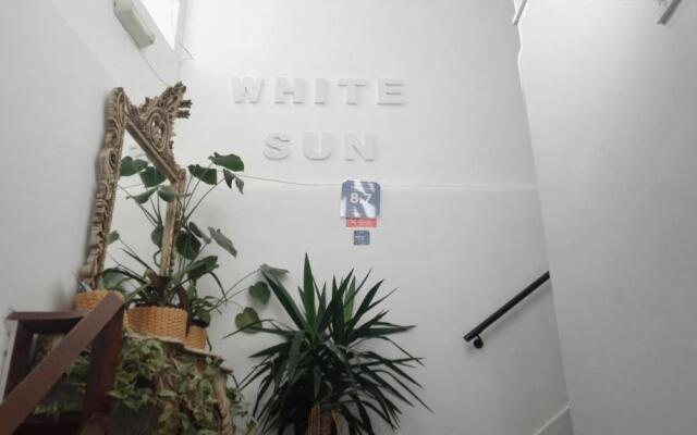 White Sun Hostel