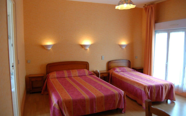 Hotel Des Couronnes Chateaudun