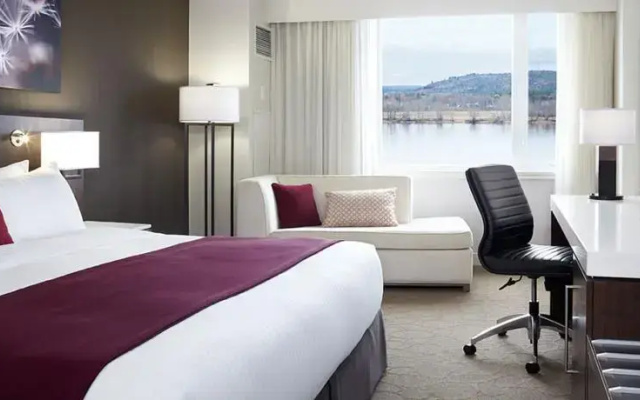 Delta Fredericton Hotel