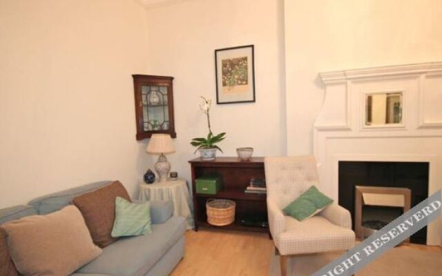 FG Property - Chelsea, Chelsea Embankment, Flat 9