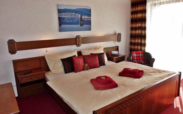 Scottish Highlander Guesthouse