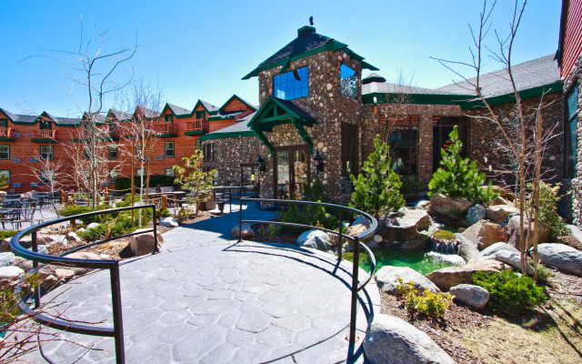 The Retreat on Charleston Peak