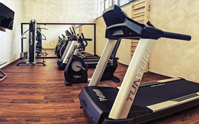 ETO Park Hotel Business & Stadium