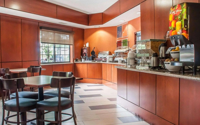 Comfort Inn And Suites Hamburg