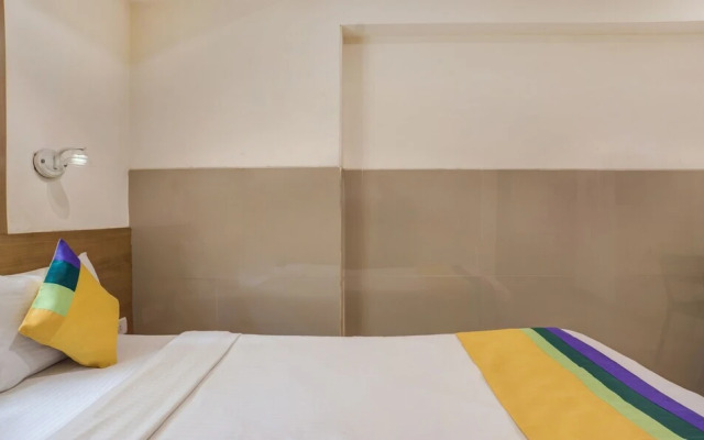 Everest Lodging By Treebo