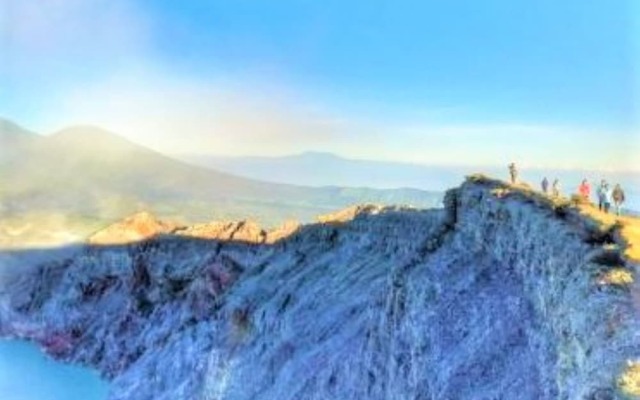 Intan Ijen Guest House