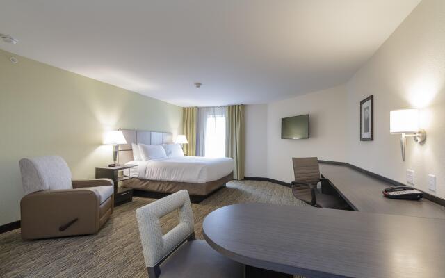 Candlewood Suites Mishawaka North, an IHG Hotel