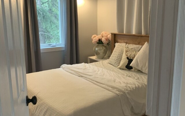 Aurora Bed and Breakfast