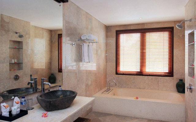 Jabunami Villa