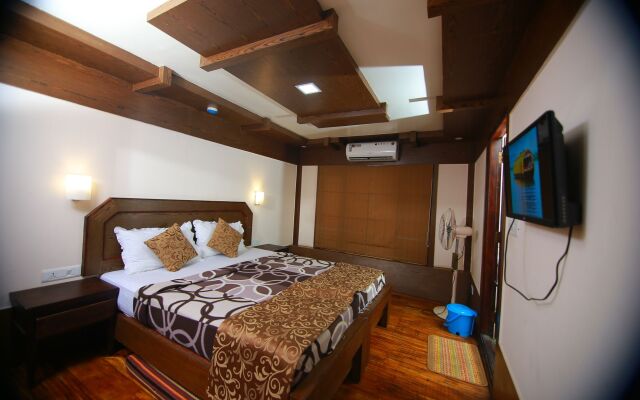 My Trip Houseboat