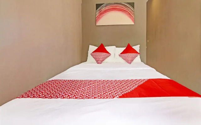 OYO 91300 Sunny Side Villa
