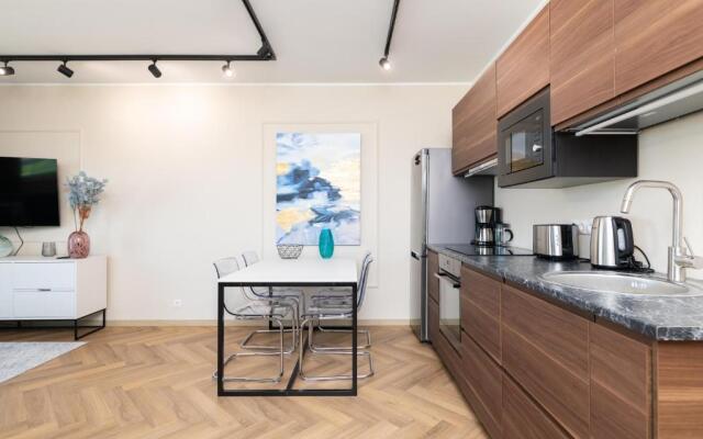 New Chic 2-bed at Viru by CentralApartments