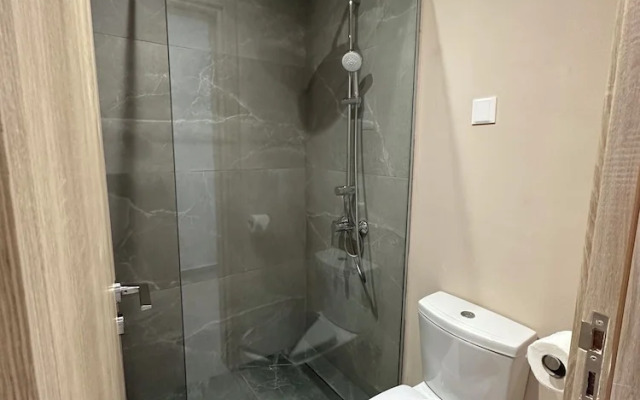 Sun Plaza Suites - Adults Only