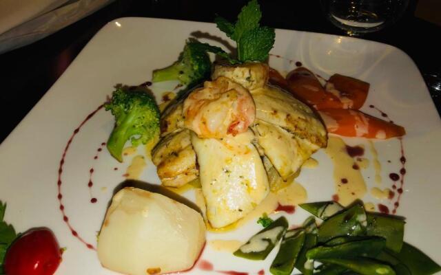 Villa Vista Mar Piscina Suites