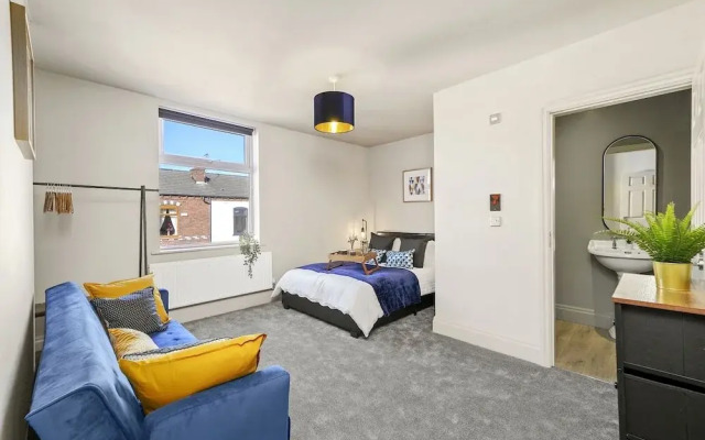 Stone Pit Apartments