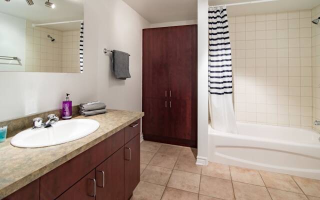 1821 Industrial Loft in Old Port by Nuage