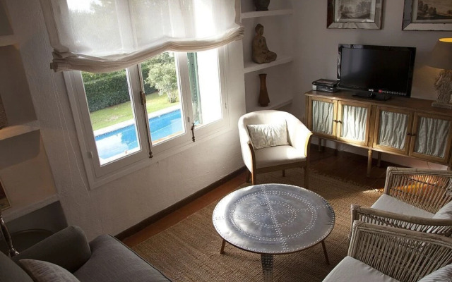 Bini Belin Villa de Lujo WIFI y Piscina