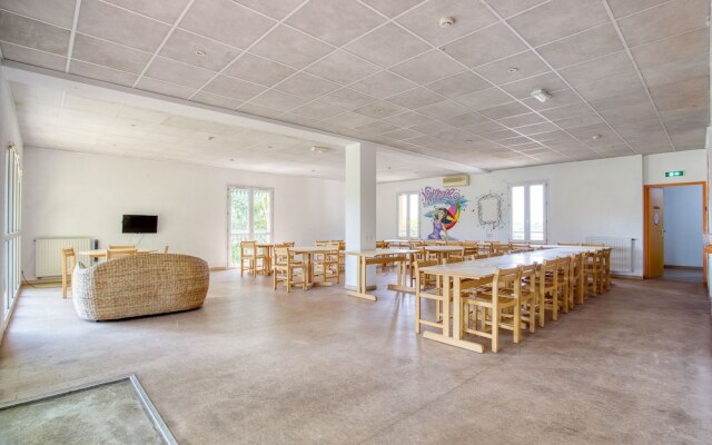 Auberge de Fréjus Saint-Raphael - Hostel