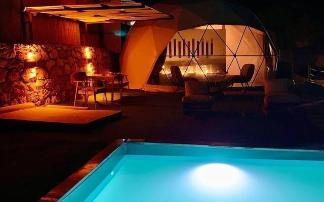 Kabak Freedom Deluxe Hotel