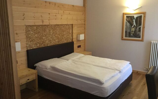 Tevini Dolomites Charming Hotel