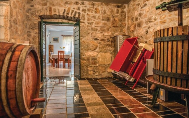 Nice Home in Kucice With Wifi and 4 Bedrooms