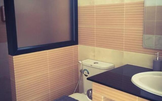 CHECK IN Eatery guest room for 3