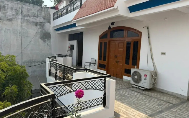 Mishra's Bungalow