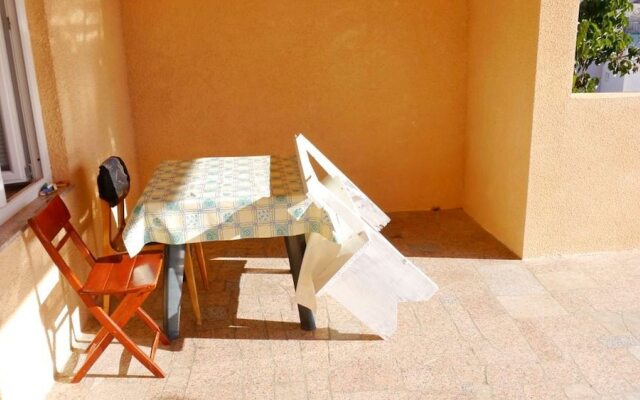 Cozy 1 Bedroom Apartment With sea View