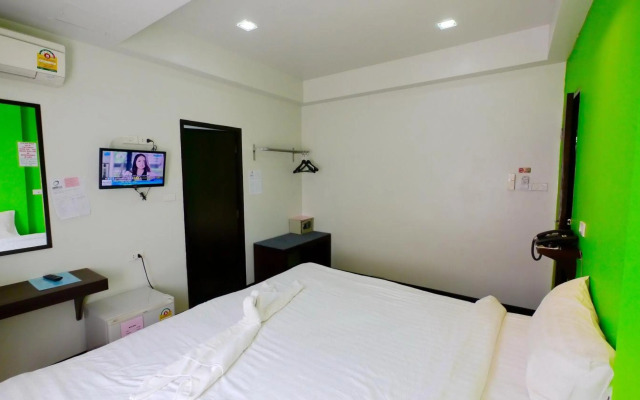 Basic Line Hotel at Loikroh