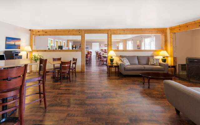 Baymont by Wyndham Manistee