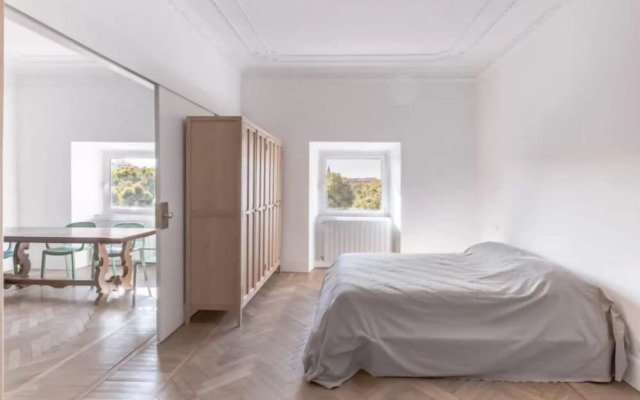 Vittorio Luxury Panoramic Apartment