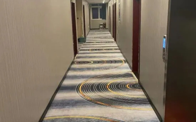 Yanggu Jinxi Business Hotel