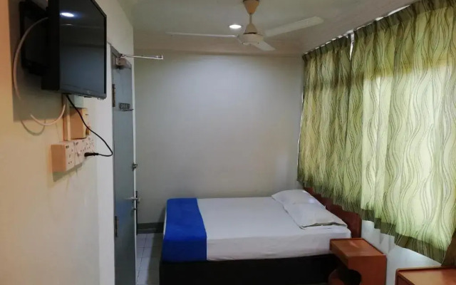 Sri Gate Hotel