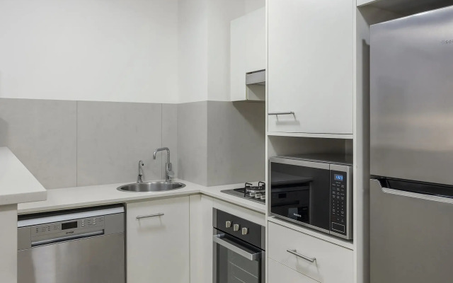 Oaks Brisbane on Margaret Suites