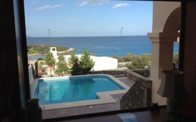 Sea Breeze Villa