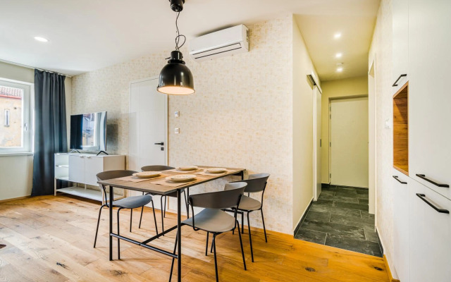 Premium Hip Loft in Žižkov by Prague Days