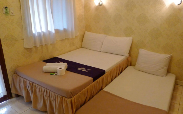 OYO 676 Casa Fuerte Bed And Breakfast