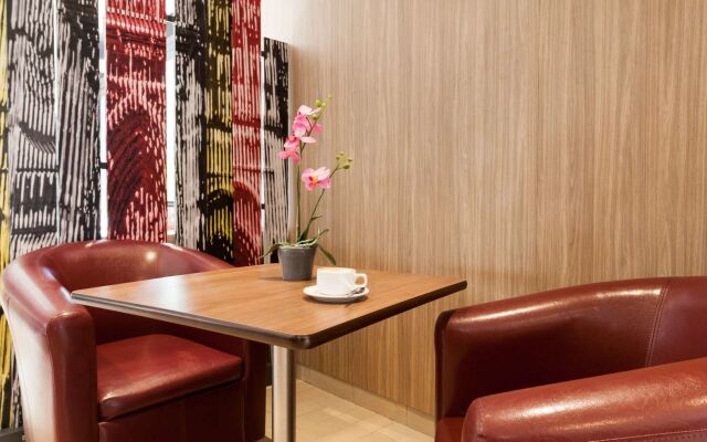 Hotel Rouen Sud - Oissel Rond Point des Vaches