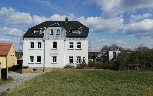 Urlaubsfreude Biedermann Haus Glücksstein - Mondstein