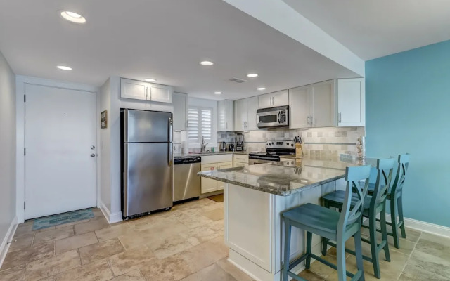 Kid Friendly Condo with Stunning View of the Atlantic by RedAwning