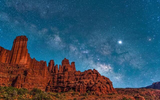 Moab Rustic Inn