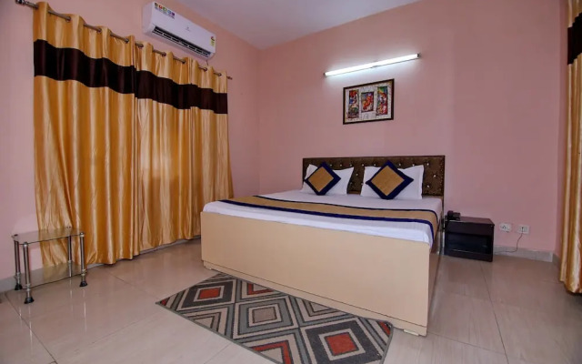 The Nest By OYO Rooms