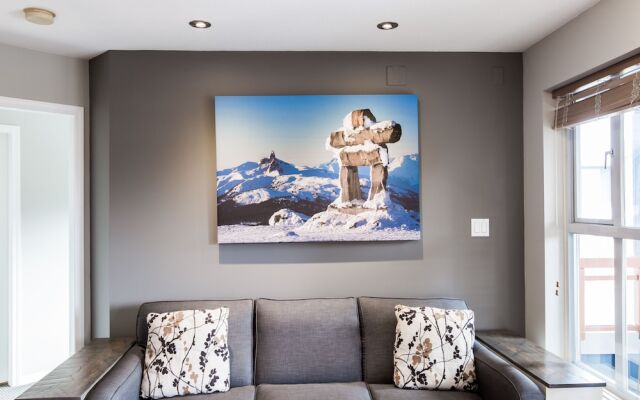 Whistler Blackcomb VR at Town Plaza