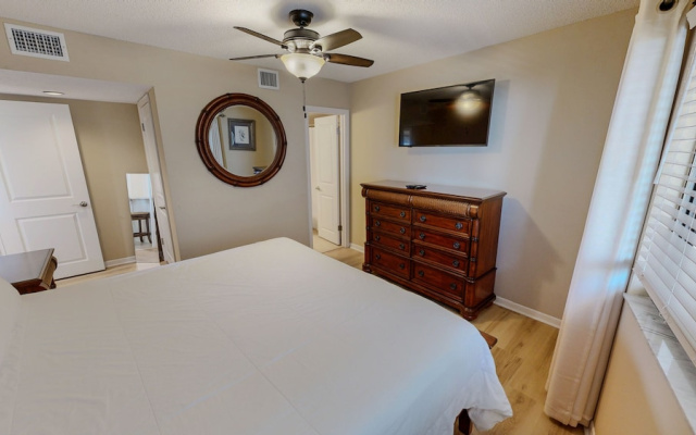 Mainsail 136 3 Bedroom Condo