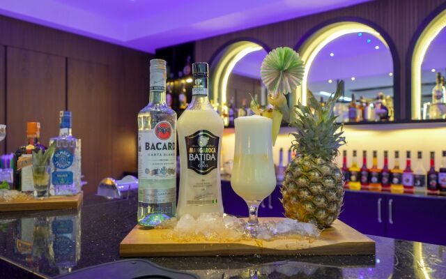 Elysium Deluxe Suites