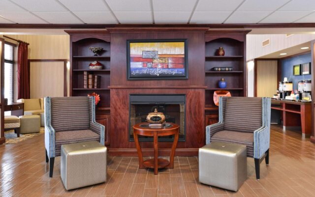 Hampton Inn & Suites Muncie