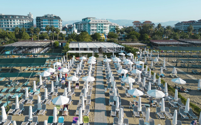 Seashell Resort & Spa