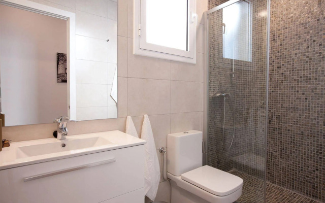 Click&Flat Seneca Suites